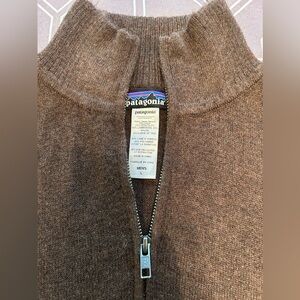 Patagonia Lambswool 1/4 Zip Sweater